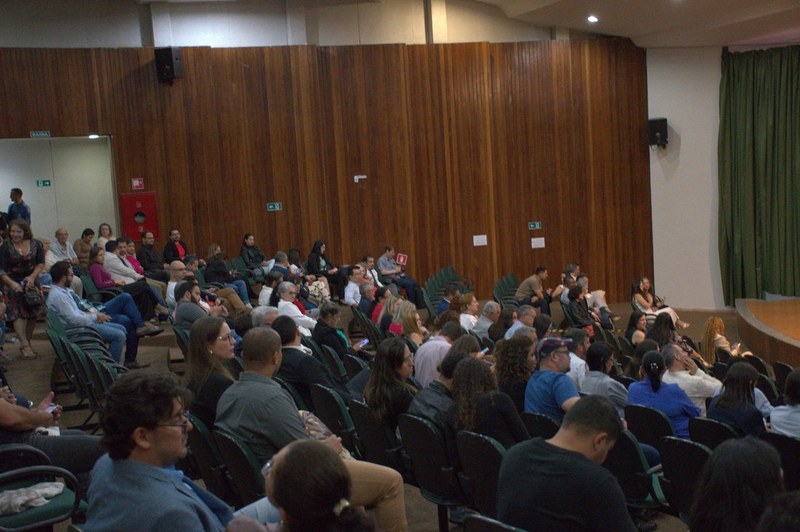 Sete anos de UFCAT:  universidade concede título honorífico a membros da comunidade